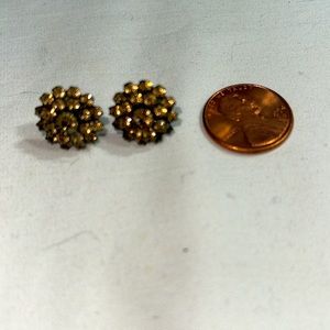 Vintage stud earrings